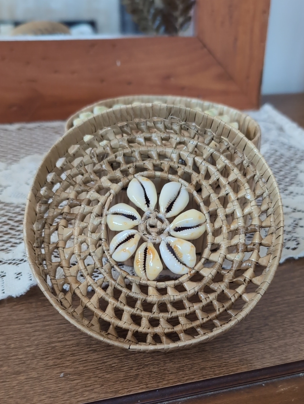 Handcrafted Coastal Seagrass Basket & Cowrie Shell Coaster Set Boho Beachy Decor - Picture 7 of 11